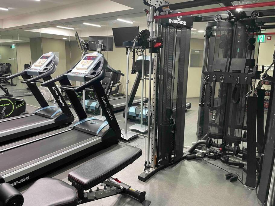 Апартаменты The Share Myeongdong High Floor & Free Gym #Subway Station 3Min #Myeongdong 10Min Сеул Экстерьер фото